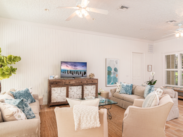 Naples Vacation Rental Near the Beach - Olde Naples Luxury Home